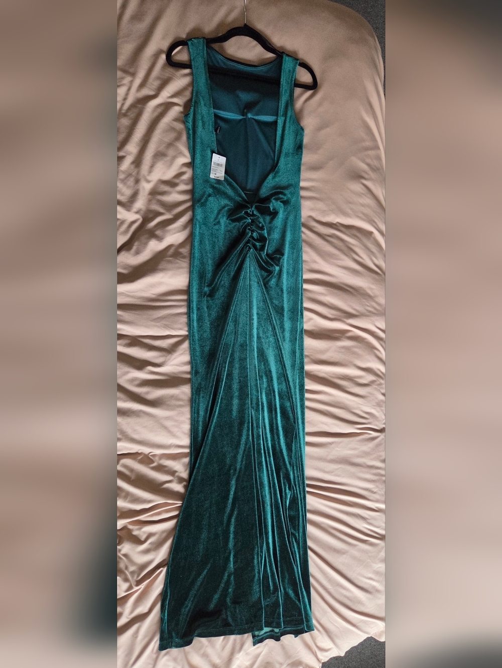 NWT Windsor Hunter Green Velvet Gown - Deep V-Back With Boning - Picture 5 of 13